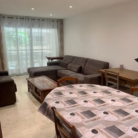 Holiday home Le Roxane 2 Bedroom In The City-center Of *